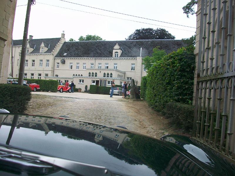 Aankomst Sint-Jansbergklooster te Zelem.JPG - Aankomst op het prachtige Sint-Jansbergcomplex, een eeuwenoud klooster met een verhaal.